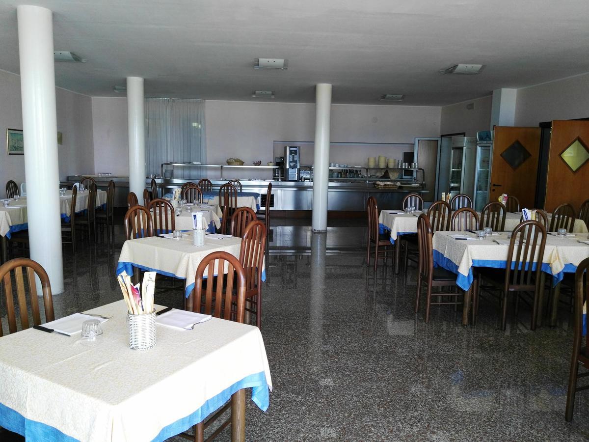 Hotel La Romantica Manerba del Garda Exterior photo